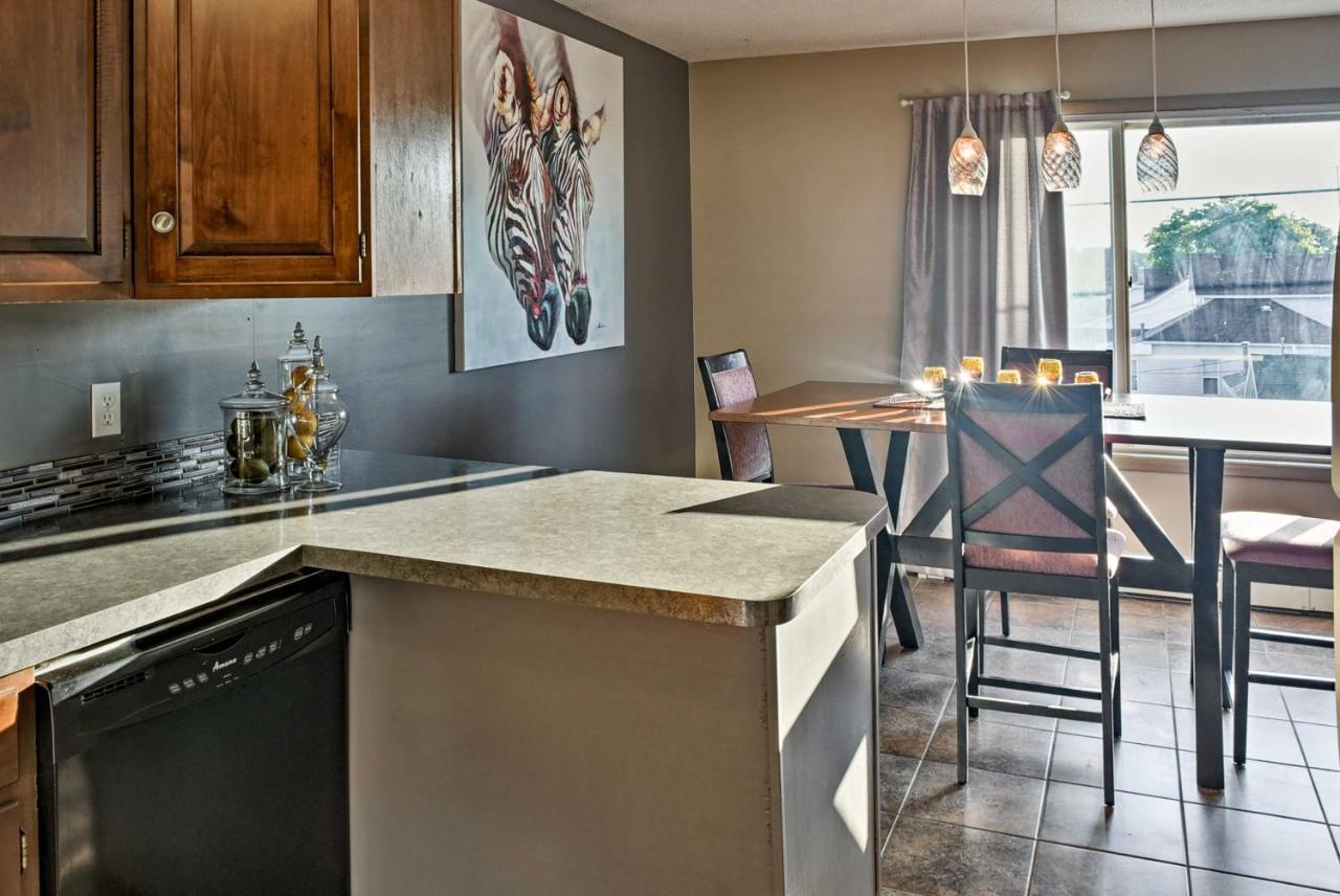 East Tawas Apartment Near Lake Huron And Downtown! Eksteriør bilde