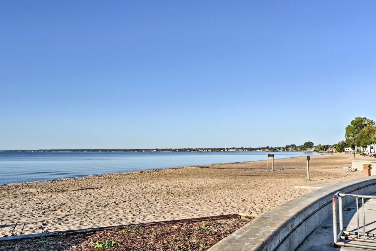 East Tawas Apartment Near Lake Huron And Downtown! Eksteriør bilde