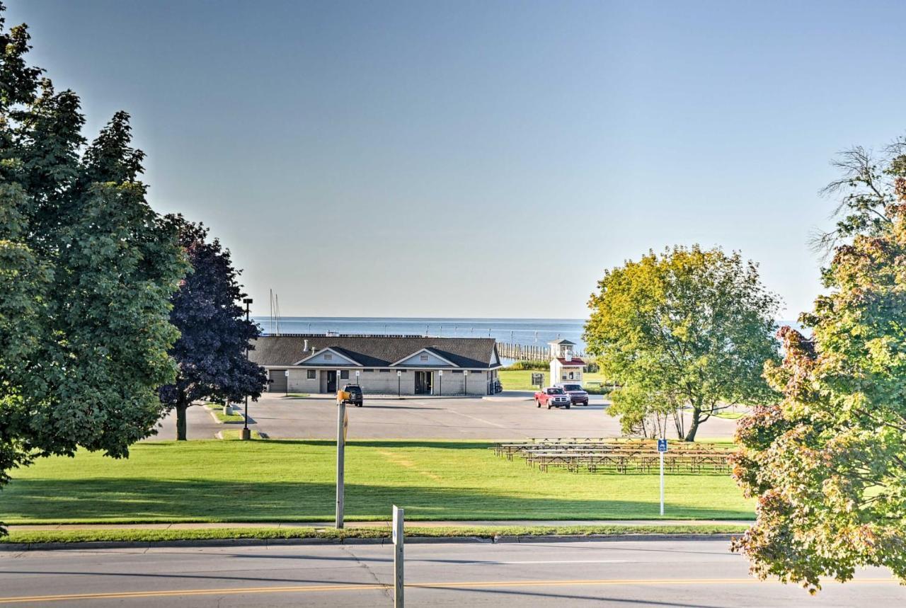 East Tawas Apartment Near Lake Huron And Downtown! Eksteriør bilde